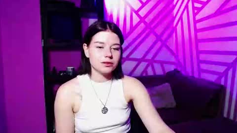 Snapshot of oltaroom chatting on October 3, 2025, 2:41 am Olta online show from October 3, 2025, 2:41 am