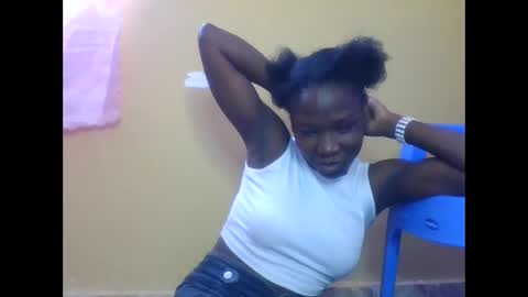 olwami3 online show from October 22, 2025, 9:53 am