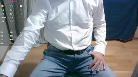 Snapshot of omar87ram chatting on January 25, 2025, 8:21 am Omar online show from January 25, 2025, 8:21 am