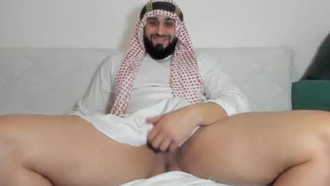 Snapshot of omar_xoxo chatting on March 26, 2026, 9:09 pm Omar online show from March 26, 2026, 9:09 pm