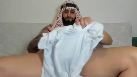 Omar online show from May 10, 2026, 8:25 pm