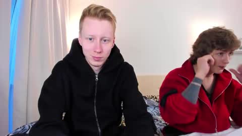 Snapshot of omg_pie chatting on November 14, 2025, 9:19 am Mars online show from November 14, 2025, 9:19 am