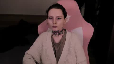 on_yxxx online show from July 3, 2026, 8:04 pm