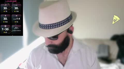 Snapshot of ona_nisme chatting on May 17, 2026, 4:14 pm ona nisme online show from May 17, 2026, 4:14 pm