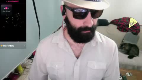 Snapshot of ona_nisme chatting on June 19, 2026, 1:43 am ona nisme online show from June 19, 2026, 1:43 am