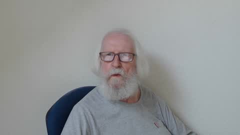 Somewhere over the rainbow online show from September 16, 2025, 1:56 pm