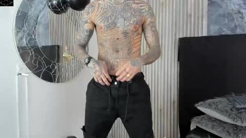 Snapshot of onceagain97_ chatting on September 23, 2025, 7:39 pm ... online show from September 23, 2025, 7:39 pm