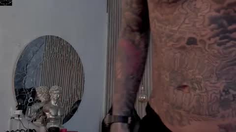 Snapshot of onceagain97_ chatting on October 7, 2025, 8:06 pm ... online show from October 7, 2025, 8:06 pm