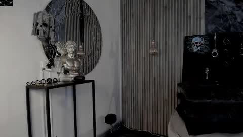 Snapshot of onceagain97_ chatting on October 25, 2025, 7:30 pm ... online show from October 25, 2025, 7:30 pm