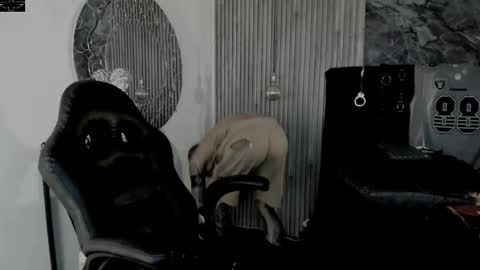 Snapshot of onceagain97_ chatting on November 2, 2025, 3:53 am ... online show from November 2, 2025, 3:53 am