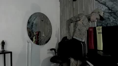 Snapshot of onceagain97_ chatting on June 9, 2026, 8:20 pm ... online show from June 9, 2026, 8:20 pm