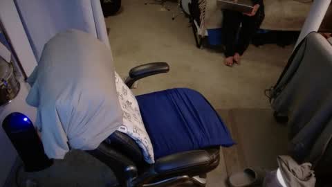 ondoko1234 online show from January 9, 2026, 10:18 am