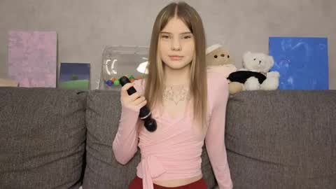 Eva online show from May 16, 2026, 1:21 pm