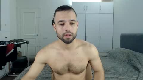 onebestlover online show from November 10, 2025, 8:46 am