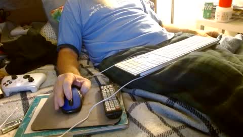 Snapshot of onemattu chatting on October 3, 2025, 5:59 am Mattu online show from October 3, 2025, 5:59 am