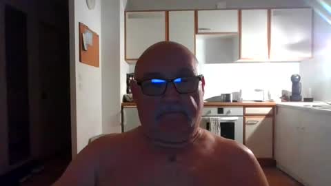 Onemoretimebis online show from June 13, 2026, 9:02 pm