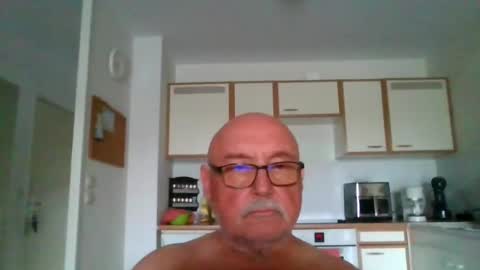 Onemoretimebis online show from July 16, 2026, 5:46 am