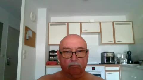 Onemoretimebis online show from July 19, 2026, 11:36 am
