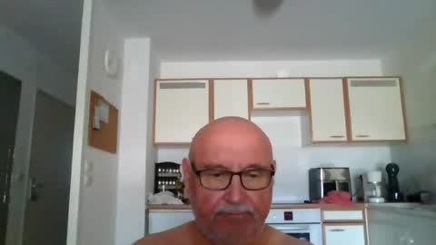 Onemoretimebis online show from July 28, 2026, 11:28 am