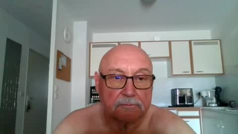 Onemoretimebis online show from August 1, 2026, 1:32 pm