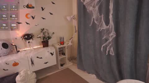 Snapshot of oneo_ chatting on October 27, 2025, 7:51 pm SamLolita online show from October 27, 2025, 7:51 pm