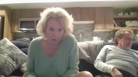 couple mature milf bigboobs curvy mommydaddy online show from December 16, 2024, 4:55 am