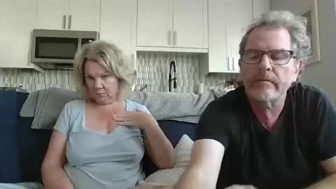 Snapshot of oneoften1000 chatting on October 18, 2025, 7:36 pm couple mature milf bigboobs curvy mommydaddy online show from October 18, 2025, 7:36 pm
