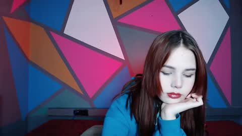 onessandra online show from November 20, 2025, 6:57 am