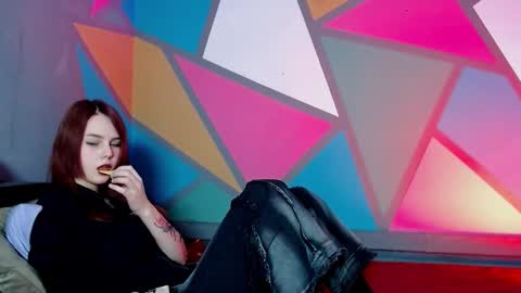 Snapshot of onessandra chatting on March 12, 2026, 4:18 am onessandra online show from March 12, 2026, 4:18 am