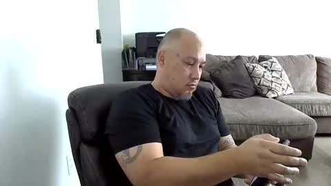 Snapshot of onetreehill1976 chatting on March 25, 2026, 5:41 pm onetreehill1976 online show from March 25, 2026, 5:41 pm