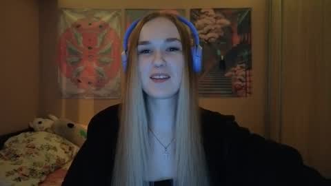 Snapshot of oniehubach chatting on March 22, 2026, 1:47 pm Elizabeth online show from March 22, 2026, 1:47 pm