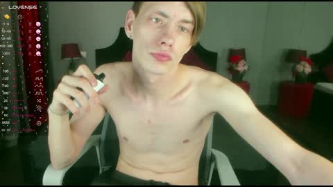 Snapshot of only_eric chatting on January 18, 2025, 12:04 pm Erick online show from January 18, 2025, 12:04 pm