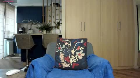 Snapshot of only_s_alex chatting on September 19, 2025, 9:22 am Alex S online show from September 19, 2025, 9:22 am