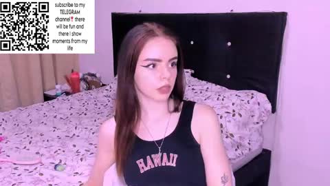 only_sarah1 online show from December 12, 2024, 11:58 pm