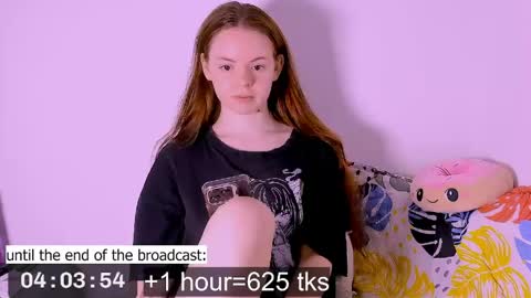 only_sarah1 online show from May 5, 2026, 9:45 pm