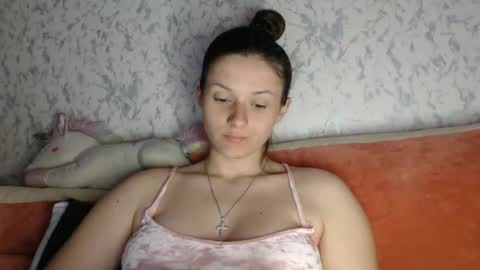 Snapshot of only_ubutterfly chatting on April 22, 2026, 6:09 pm Amalia online show from April 22, 2026, 6:09 pm