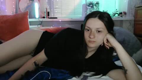 Snapshot of only_ubutterfly chatting on May 4, 2026, 6:59 pm Amalia online show from May 4, 2026, 6:59 pm