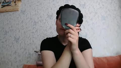Snapshot of only_ubutterfly chatting on May 6, 2026, 9:03 am Amalia online show from May 6, 2026, 9:03 am