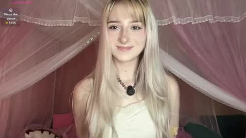 Eva online show from May 6, 2026, 8:08 am