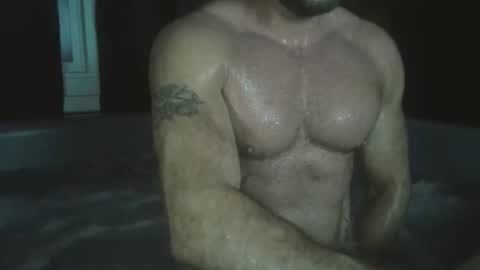 onlylooking4 online show from May 6, 2026, 2:08 am