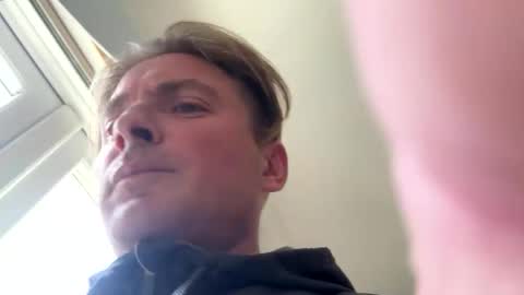 onlyloveyoutwice2016 online show from March 18, 2026, 11:46 am