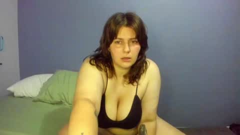 SensitiveBambi online show from September 30, 2025, 4:34 pm