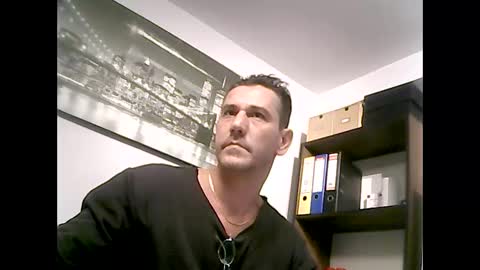 onlyprivate m35 online show from November 28, 2025, 9:34 am