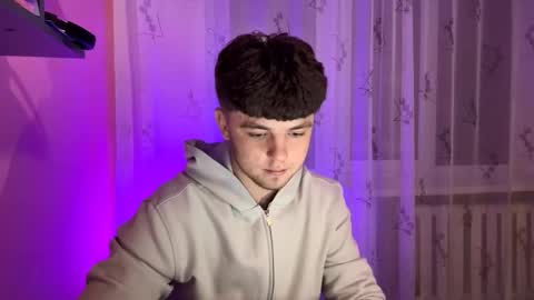 Mike online show from November 9, 2025, 7:23 pm