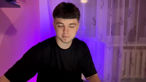 Mike online show from November 16, 2025, 6:35 pm