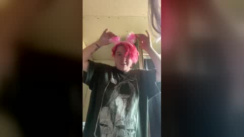 Onyx online show from February 14, 2026, 9:33 pm