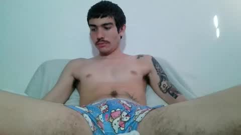 onzas_ online show from February 12, 2026, 6:47 pm