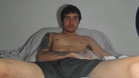 onzas_ online show from March 12, 2026, 7:09 pm