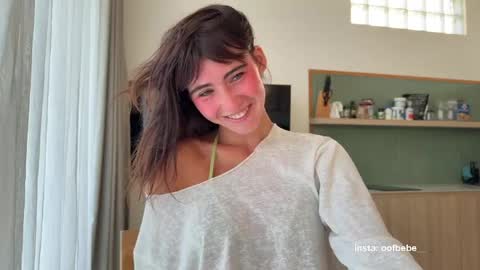 Helen online show from May 8, 2026, 10:59 pm