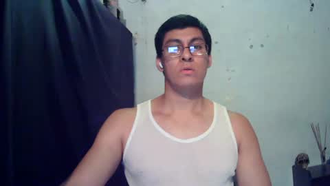 Snapshot of oomaurooo chatting on July 14, 2026, 5:12 am oomaurooo online show from July 14, 2026, 5:12 am